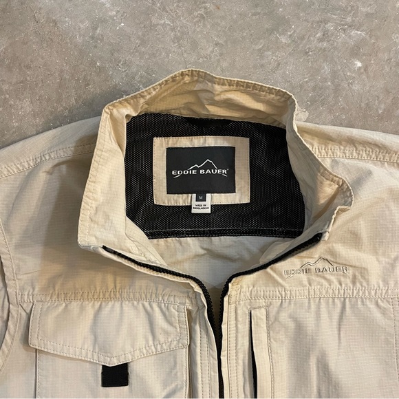 Vintage Eddie Bauer Fisherman’s Vest - Picture 2 of 5